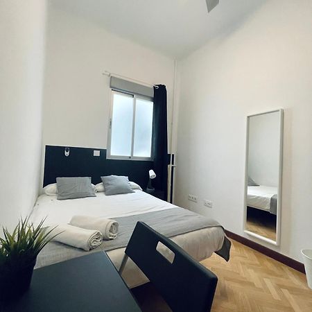 Ibiza Habitaciones Madrid Esterno foto