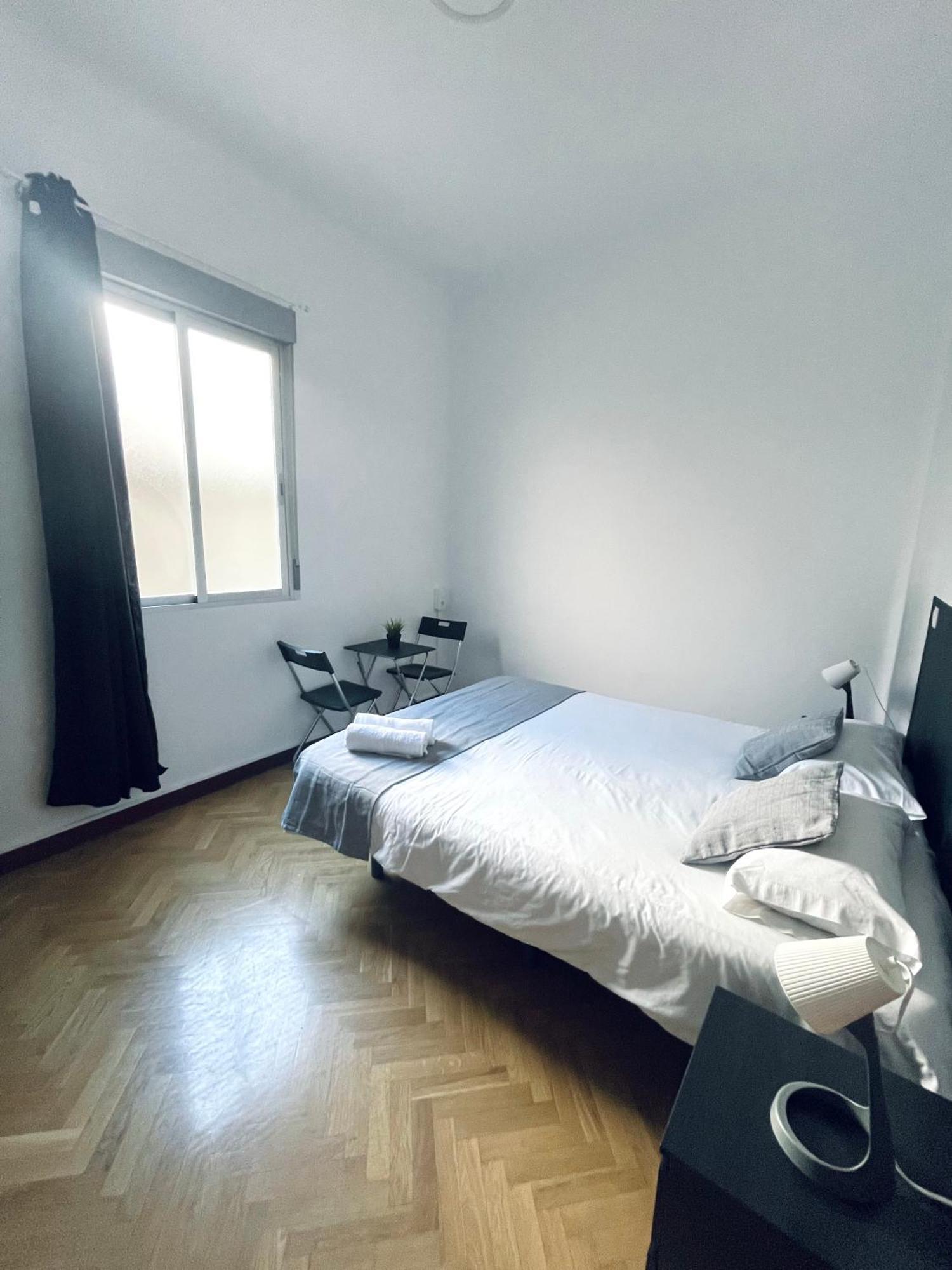 Ibiza Habitaciones Madrid Esterno foto